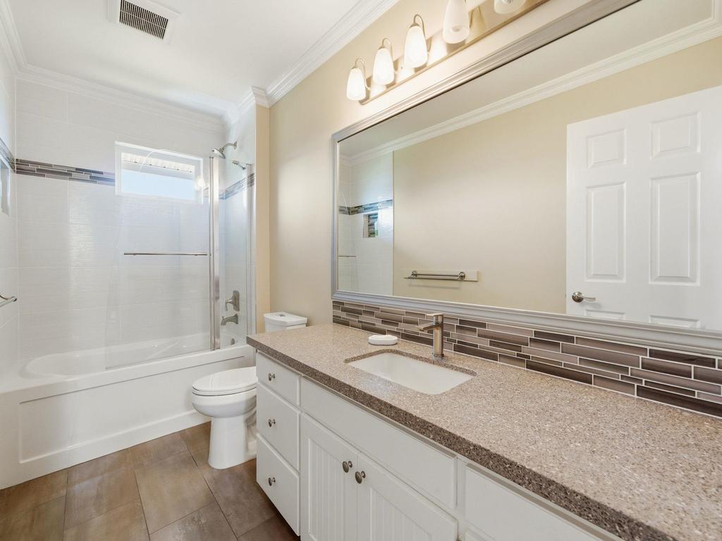 Listing Image for R3130092