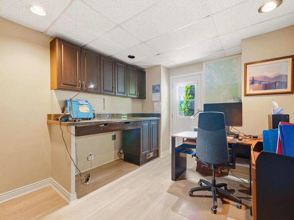 Listing Image for R3130092
