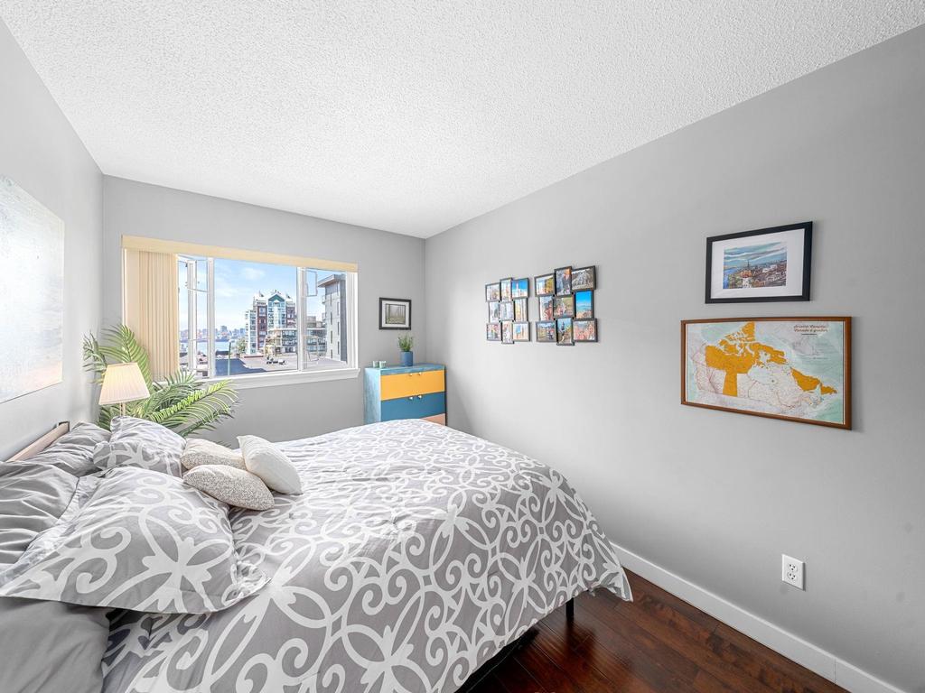 Listing Image for R3130102