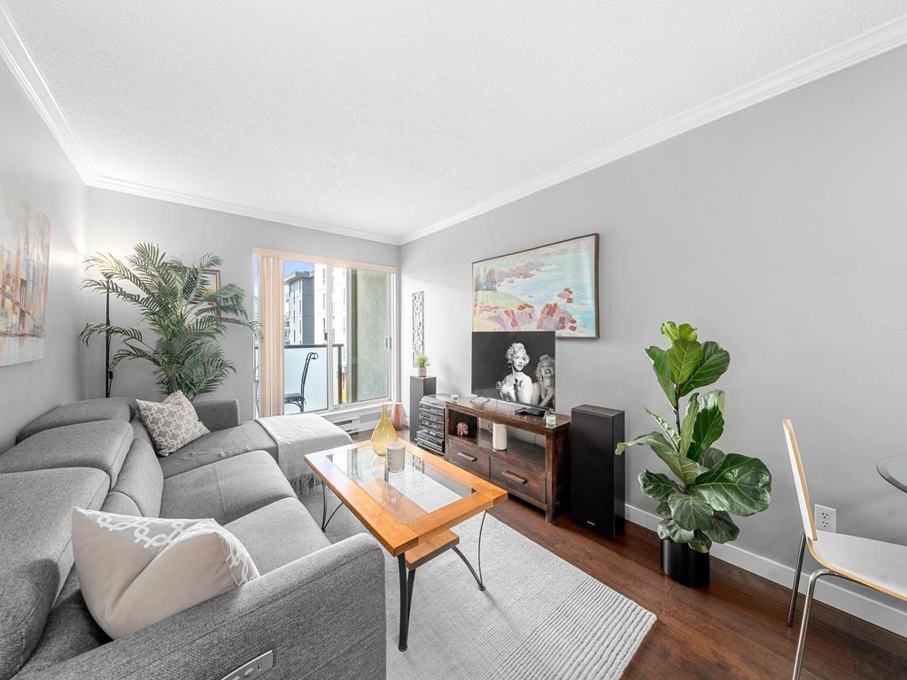 Listing Image for R3130102