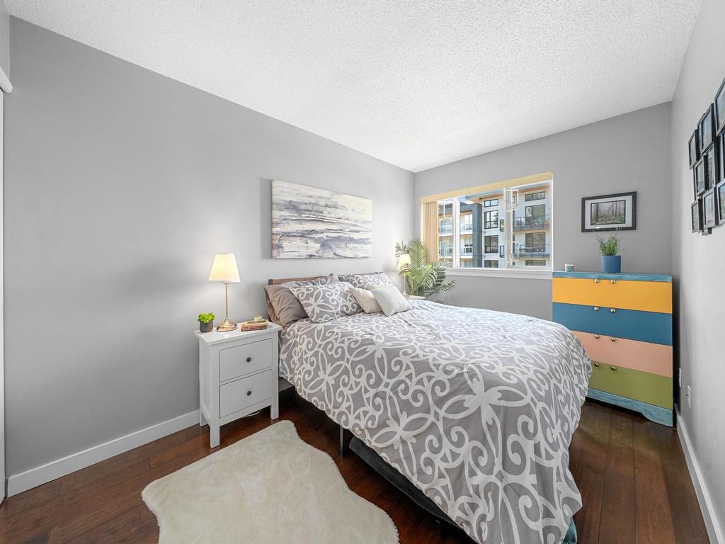 Listing Image for R3130102
