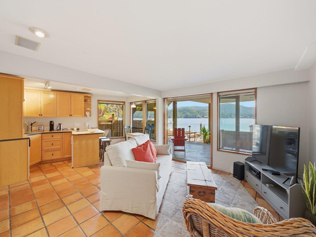 Listing Image for R3130161