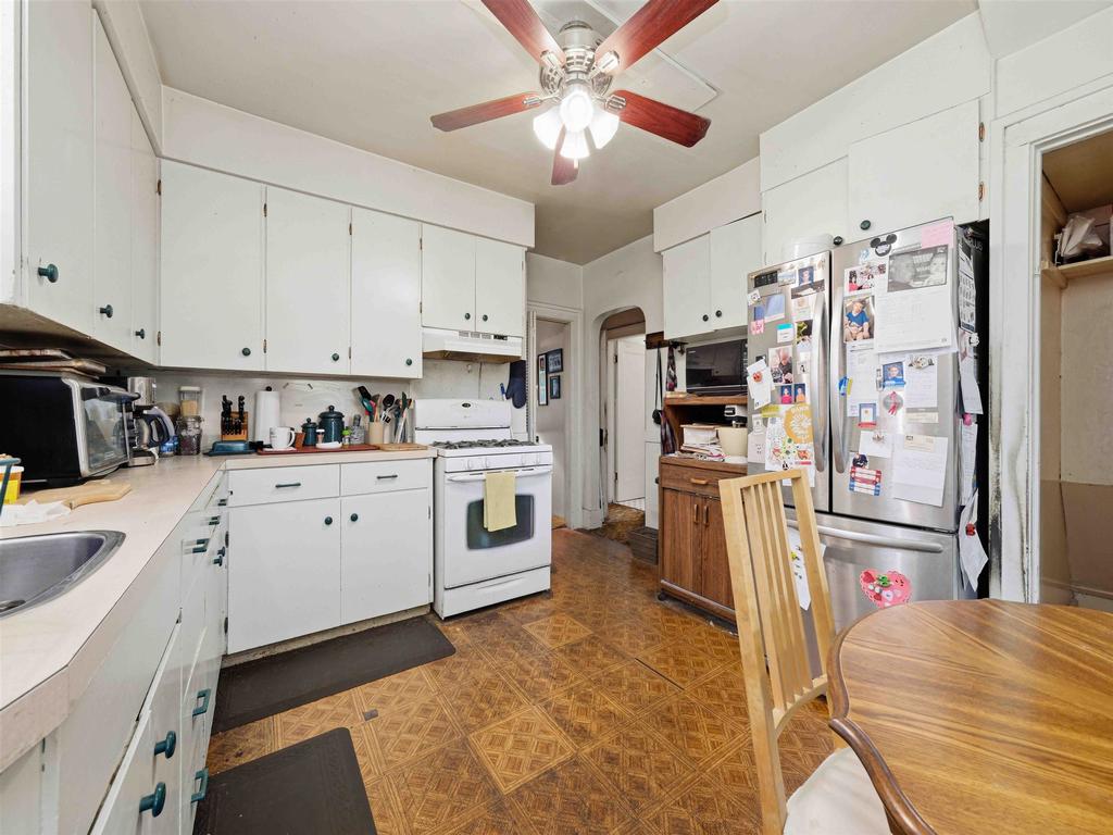 Listing Image for R3130189