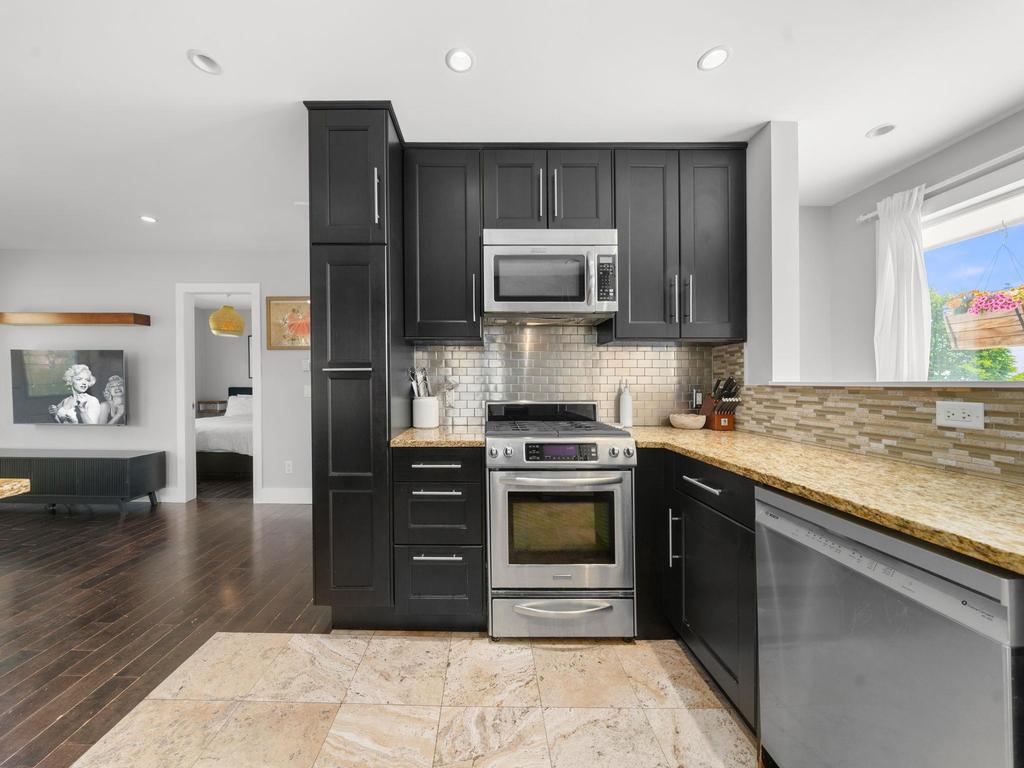 Listing Image for R3130205