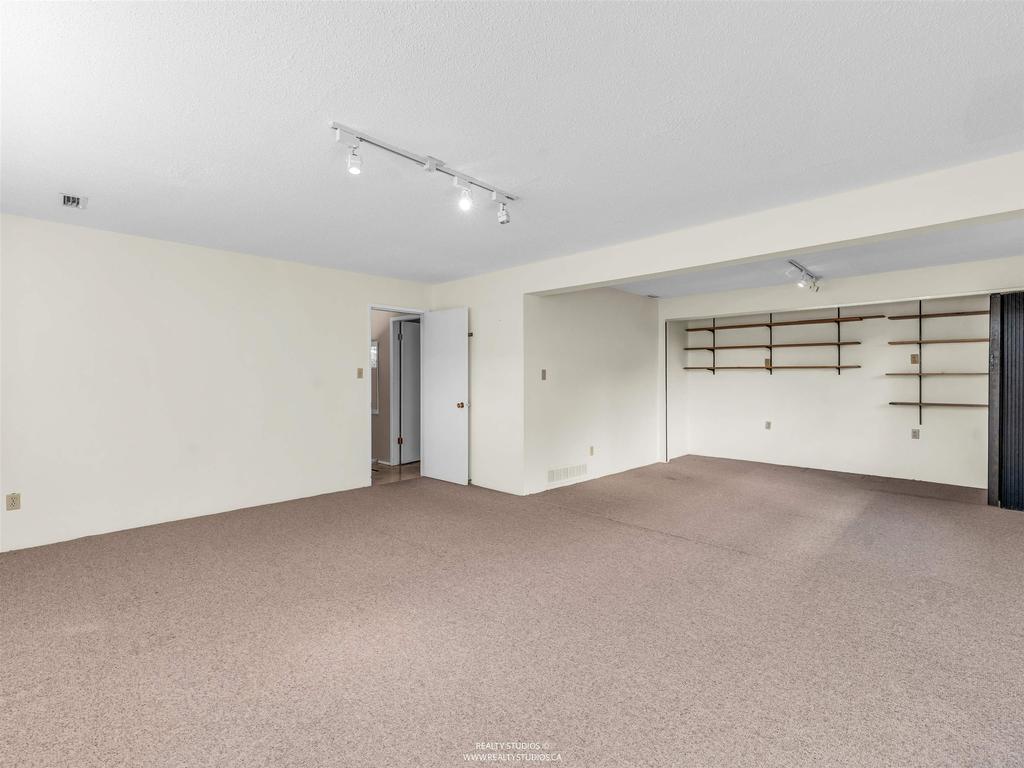 Listing Image for R3130277