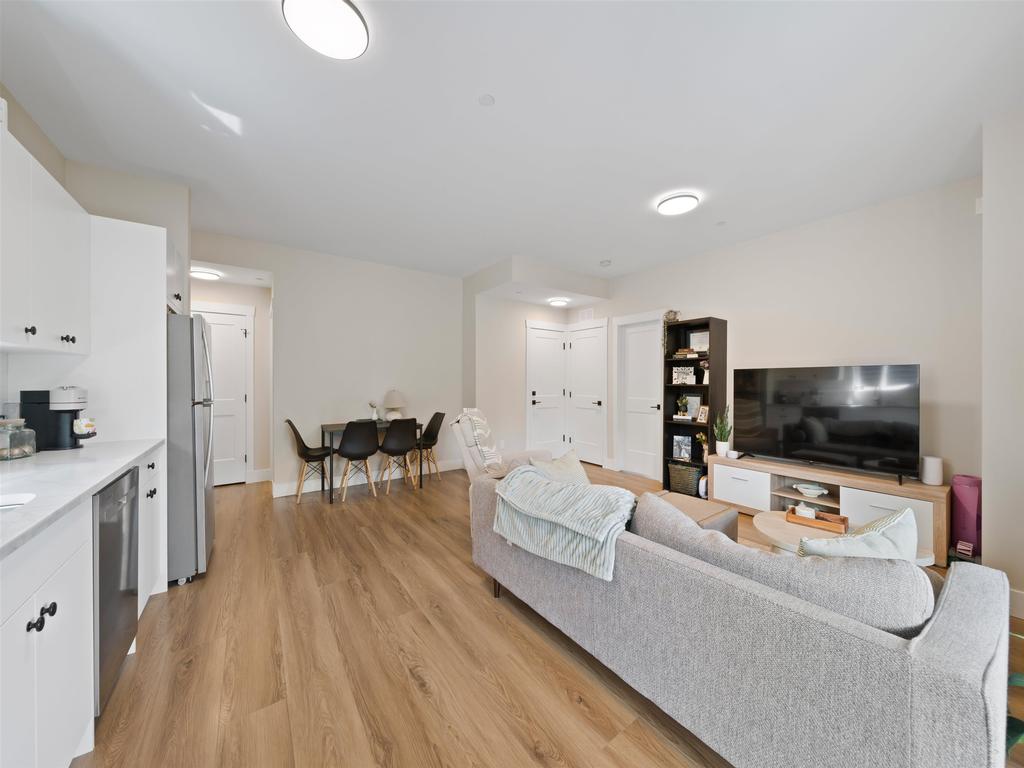 Listing Image for R3130301