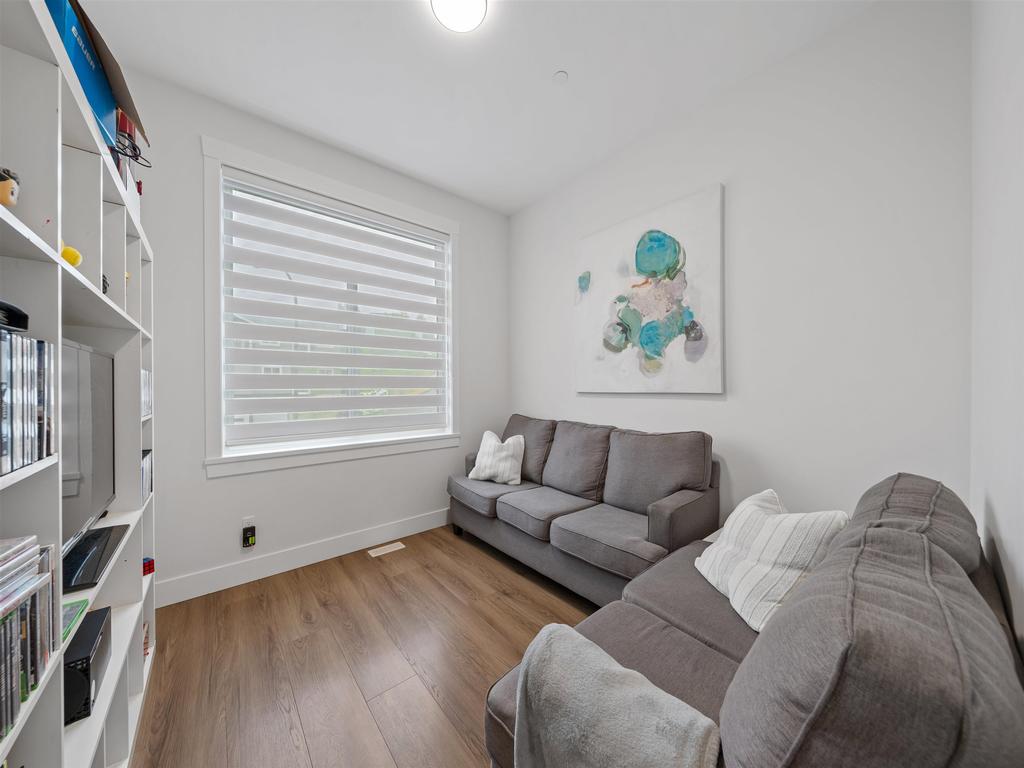 Listing Image for R3130301