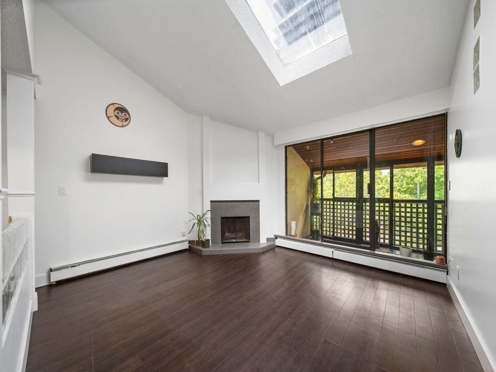 Listing Image for R3130305