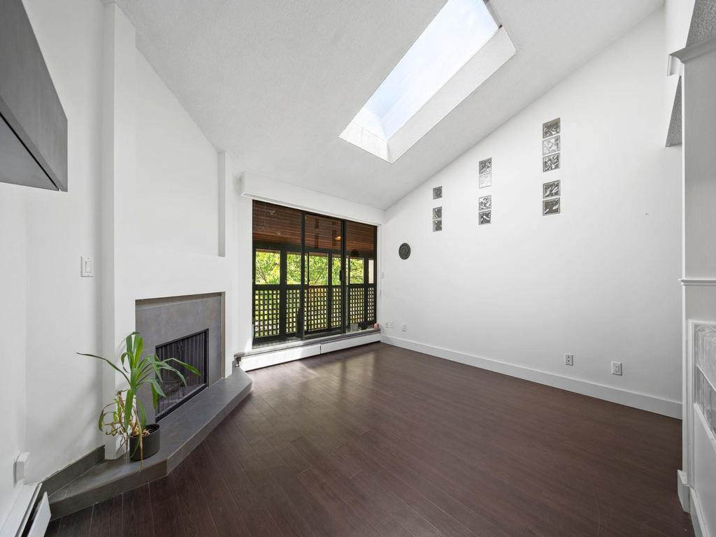 Listing Image for R3130305
