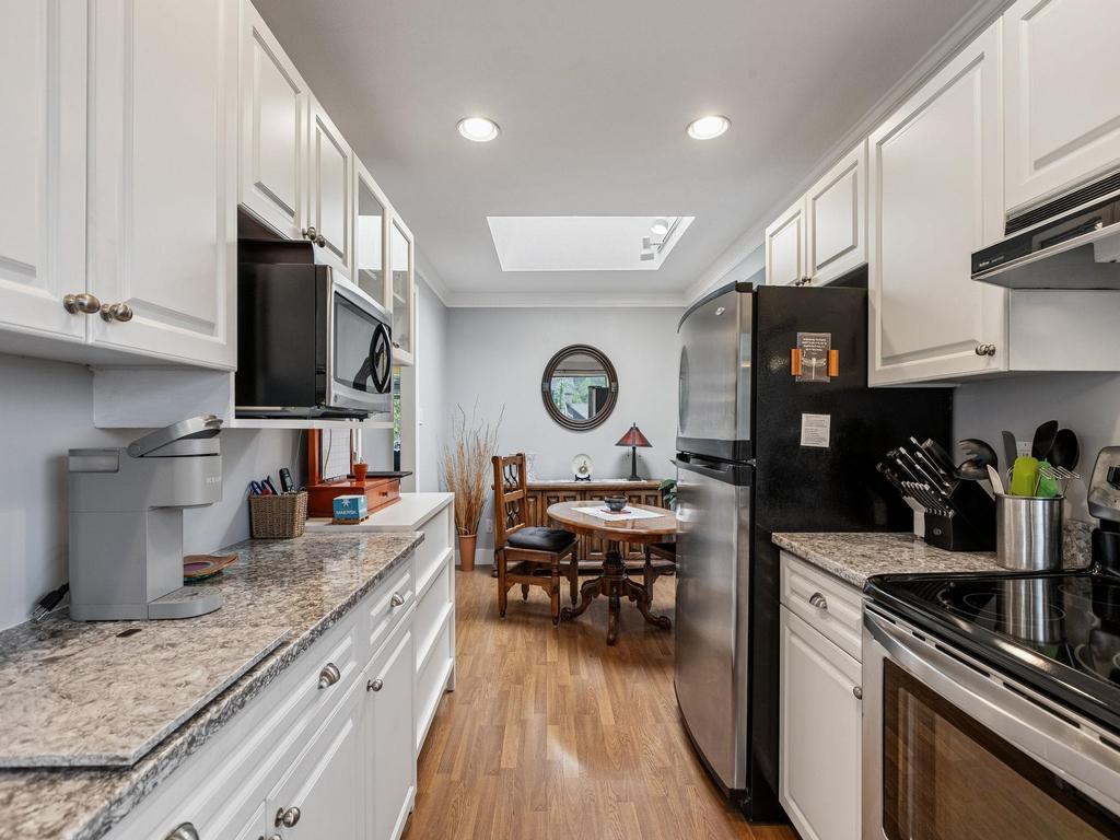 Listing Image for R3130311