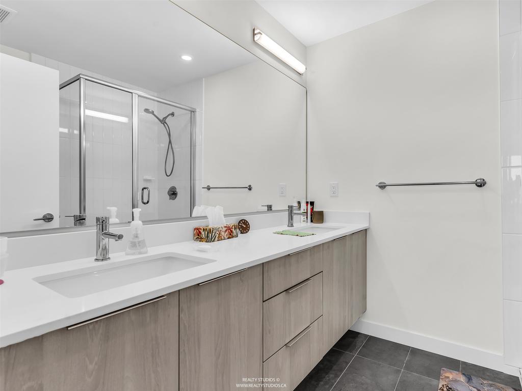Listing Image for R3130313