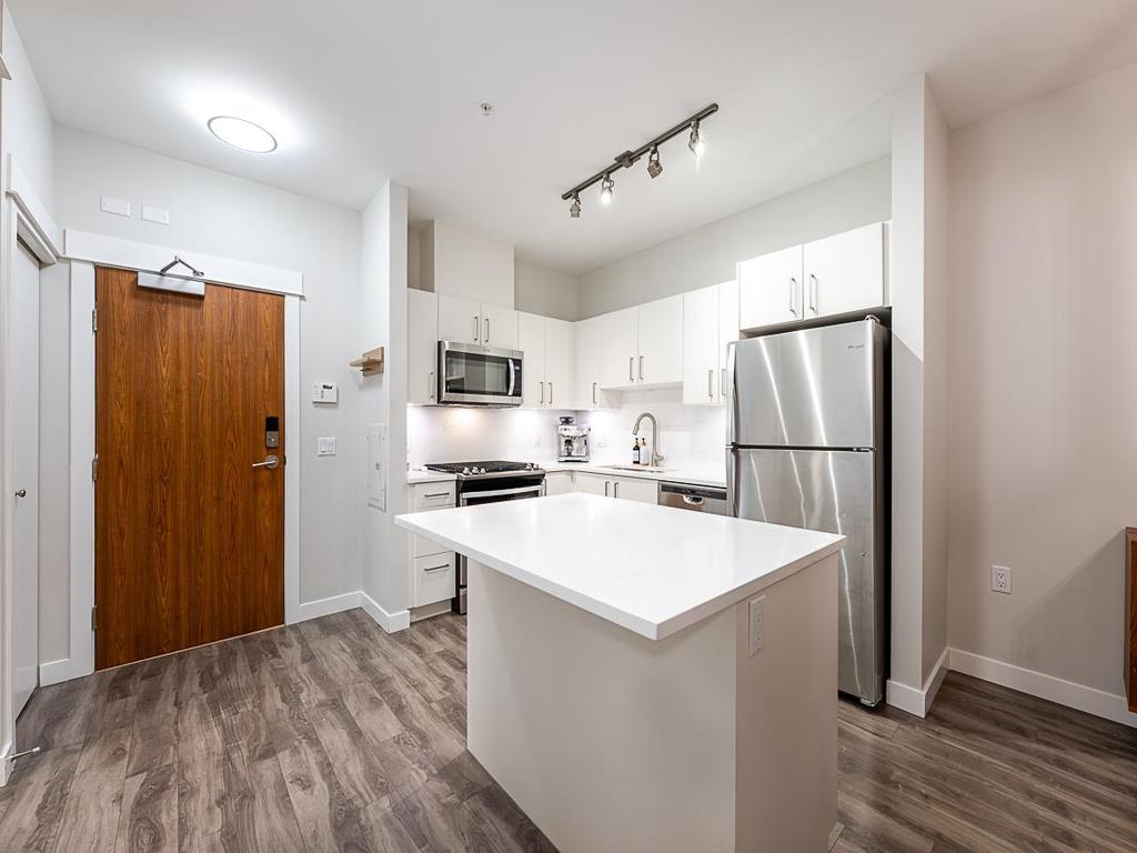 Listing Image for R3130400