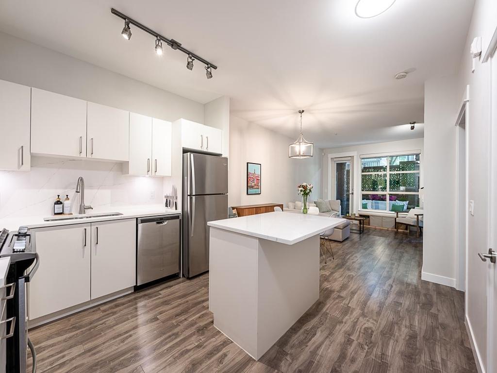 Listing Image for R3130400
