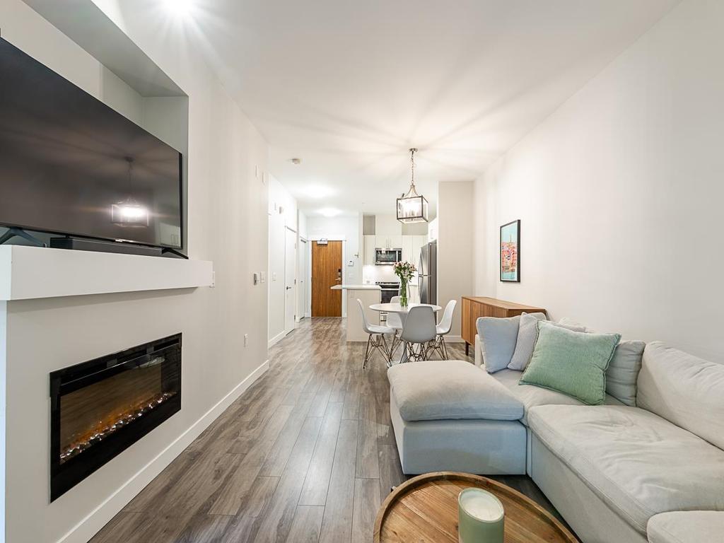 Listing Image for R3130400
