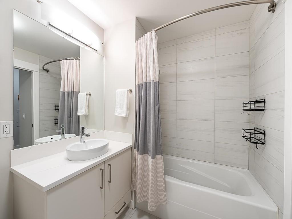 Listing Image for R3130400