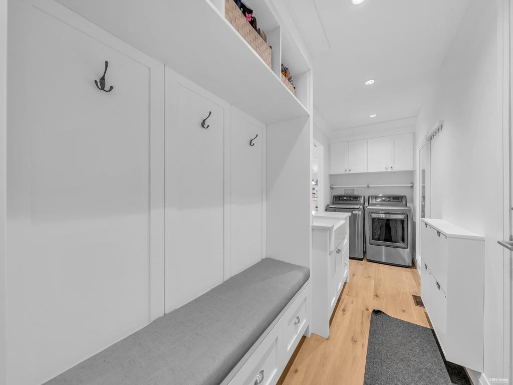 Listing Image for R3130402