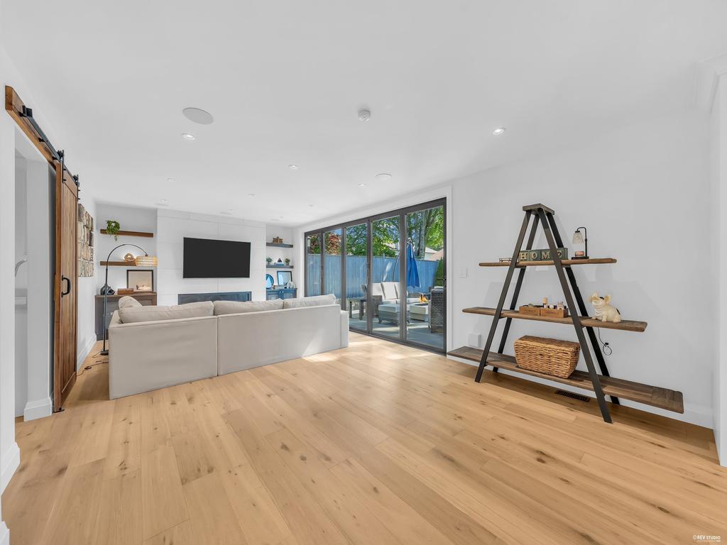 Listing Image for R3130402