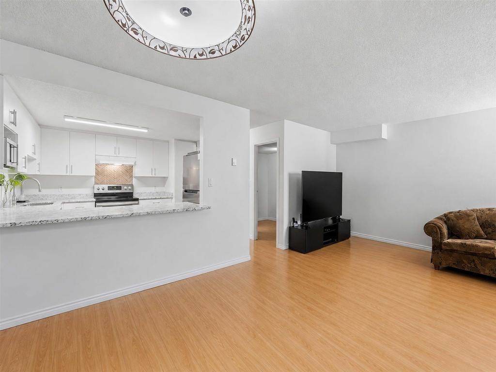 Listing Image for R3130428