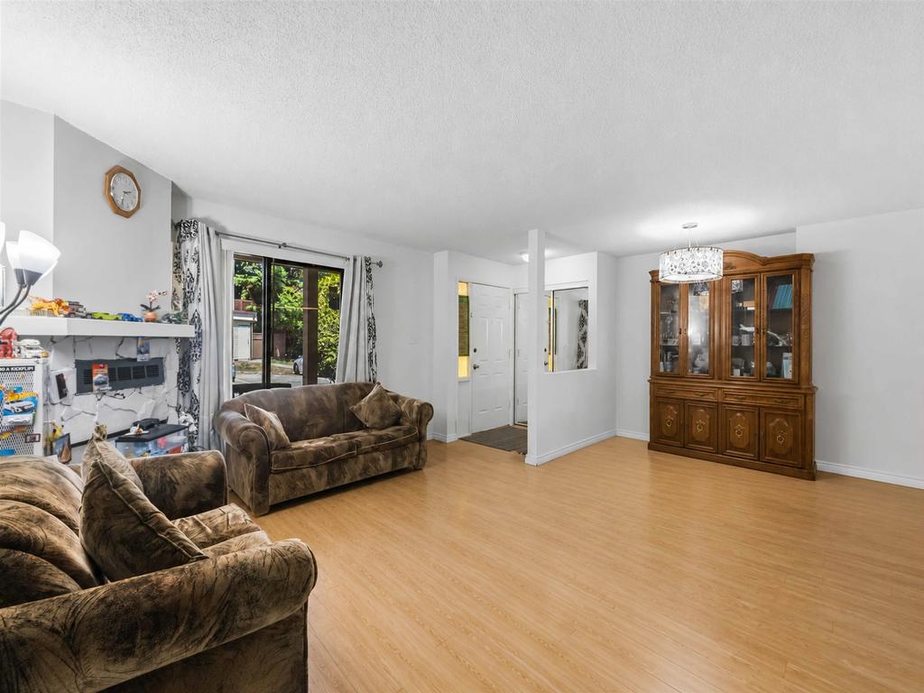 Listing Image for R3130428