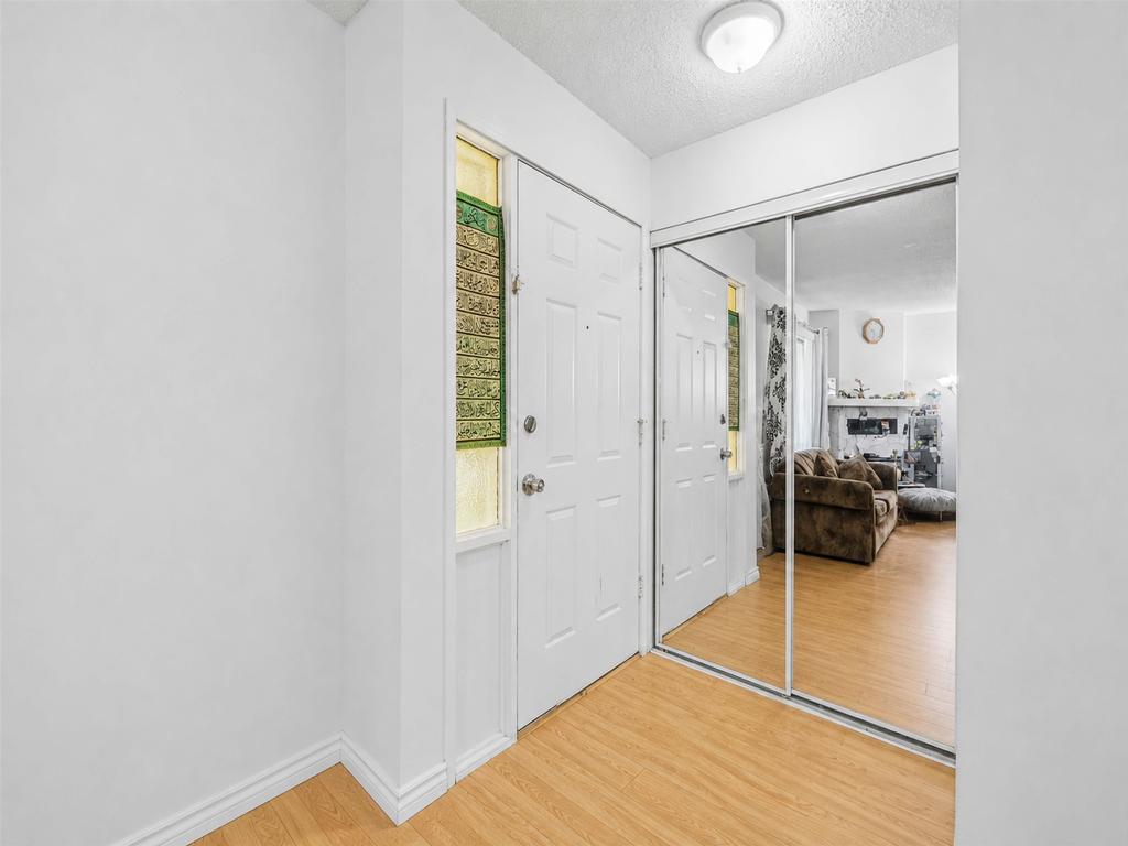 Listing Image for R3130428