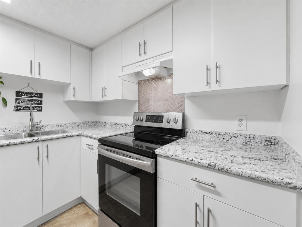 Listing Image for R3130428