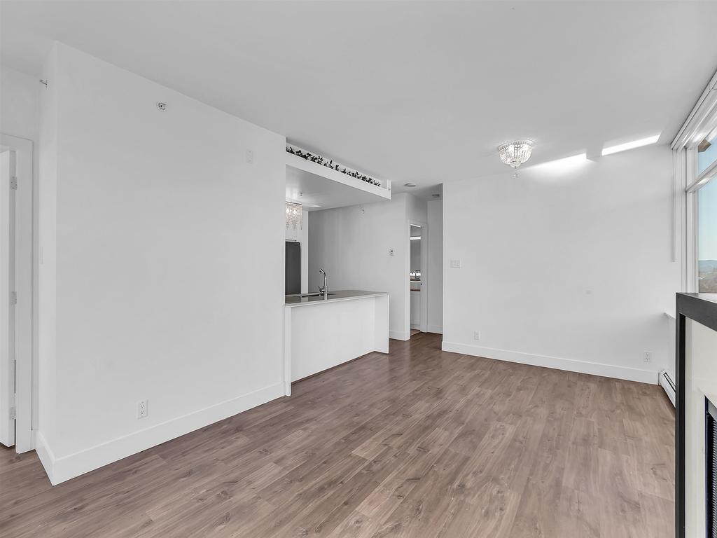 Listing Image for R3130442