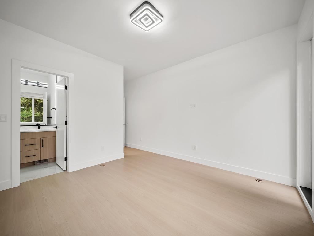 Listing Image for R3130527
