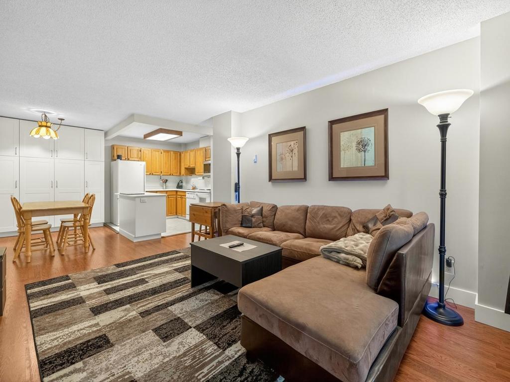 Listing Image for R3130533