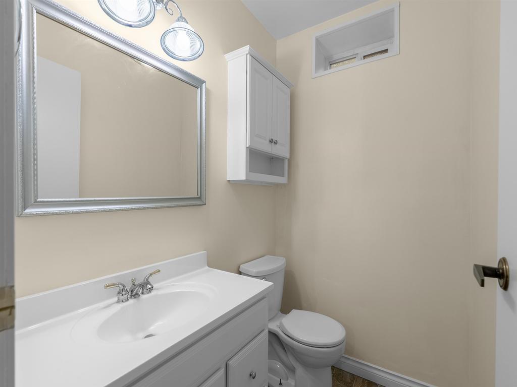 Listing Image for R3130616