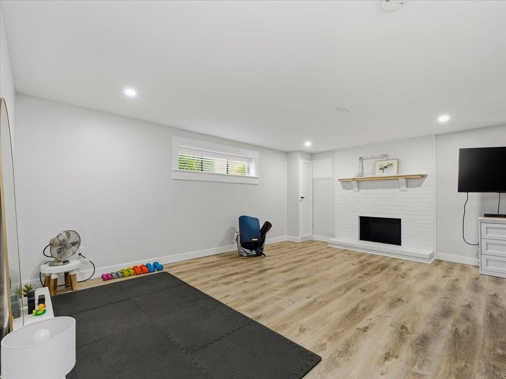Listing Image for R3130631