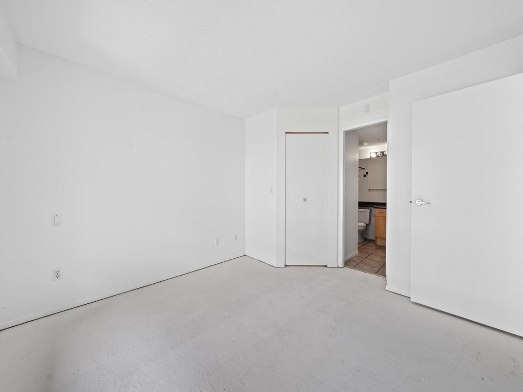Listing Image for R3130641