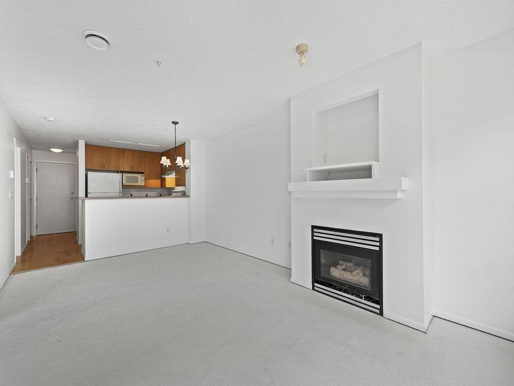 Listing Image for R3130641