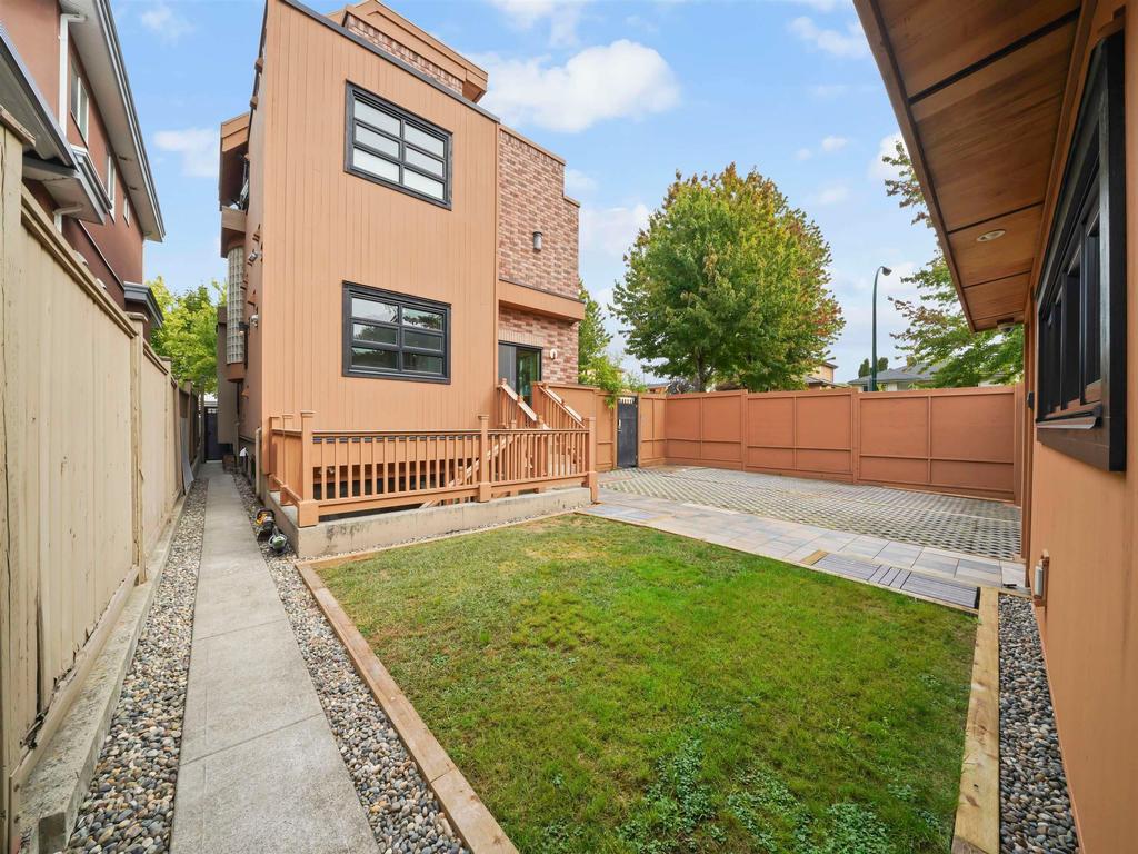Listing Image for R3130799