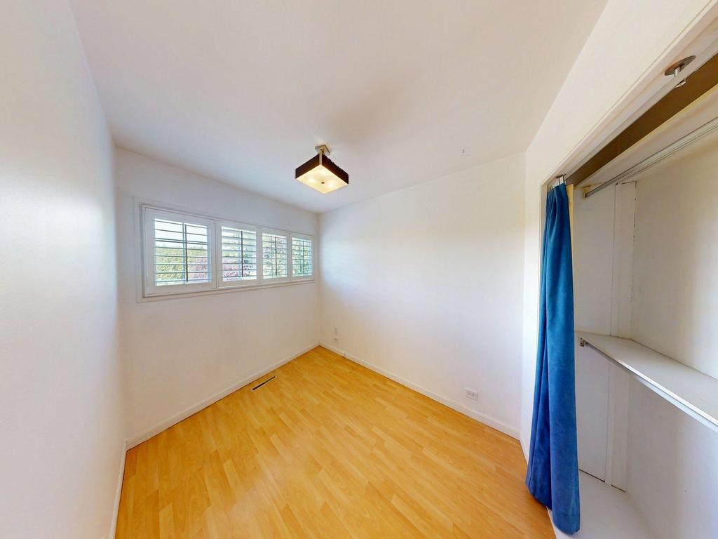 Listing Image for R3130800