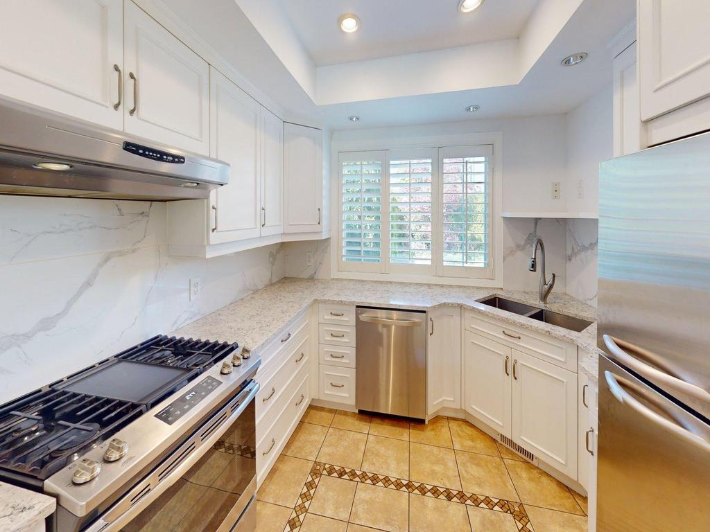 Listing Image for R3130800