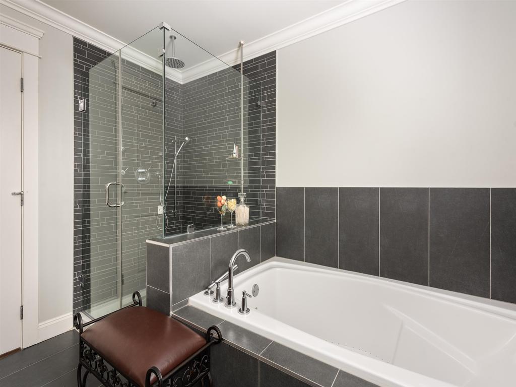 Listing Image for R3130814