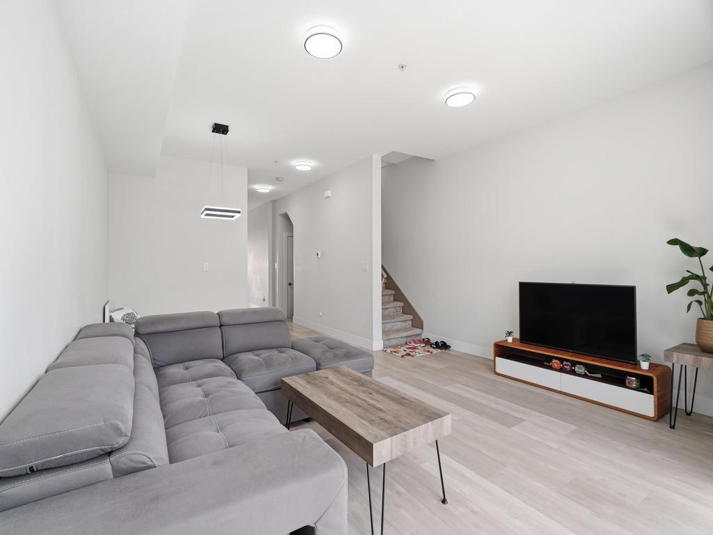 Listing Image for R3130879