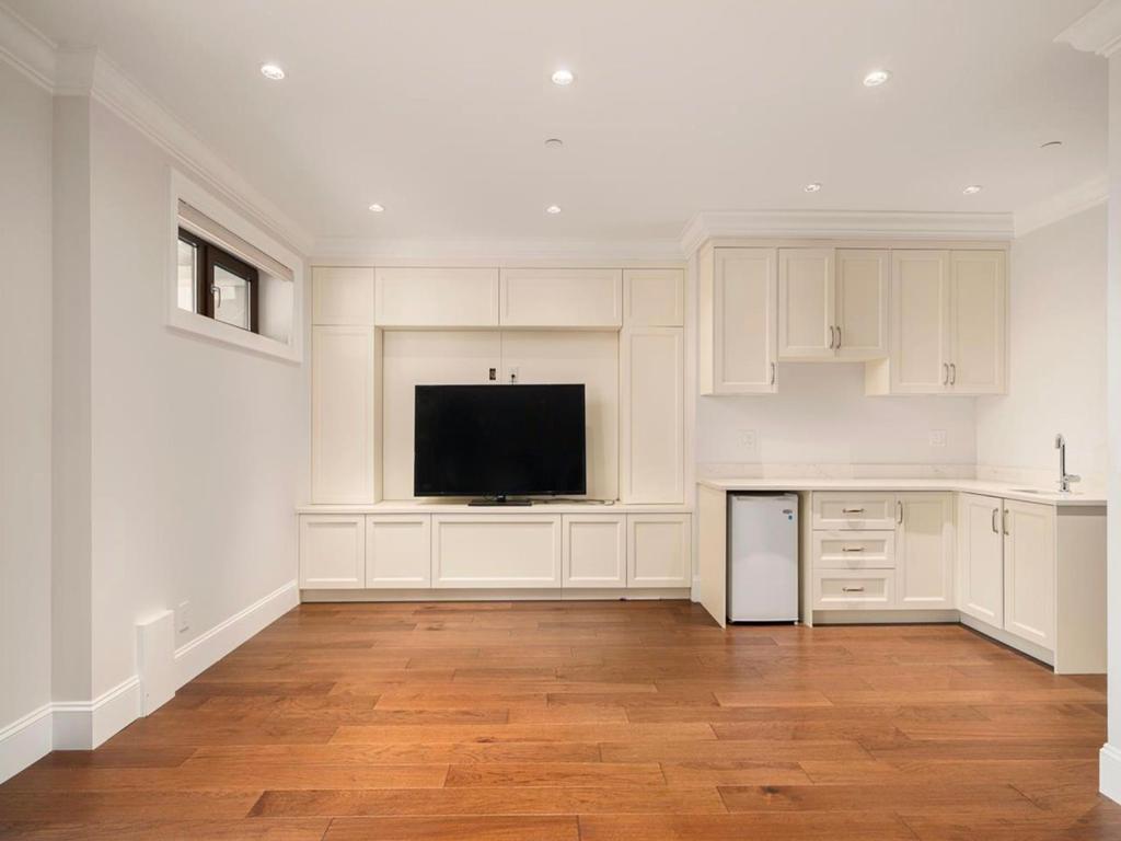 Listing Image for R3130988