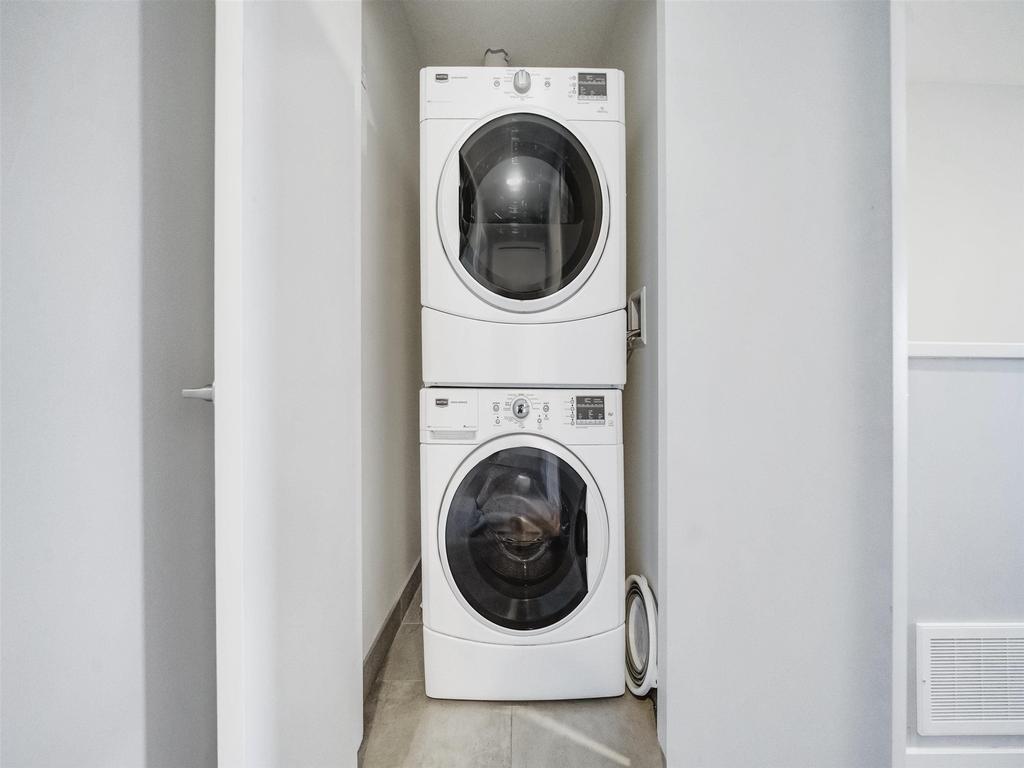 Listing Image for R3131001