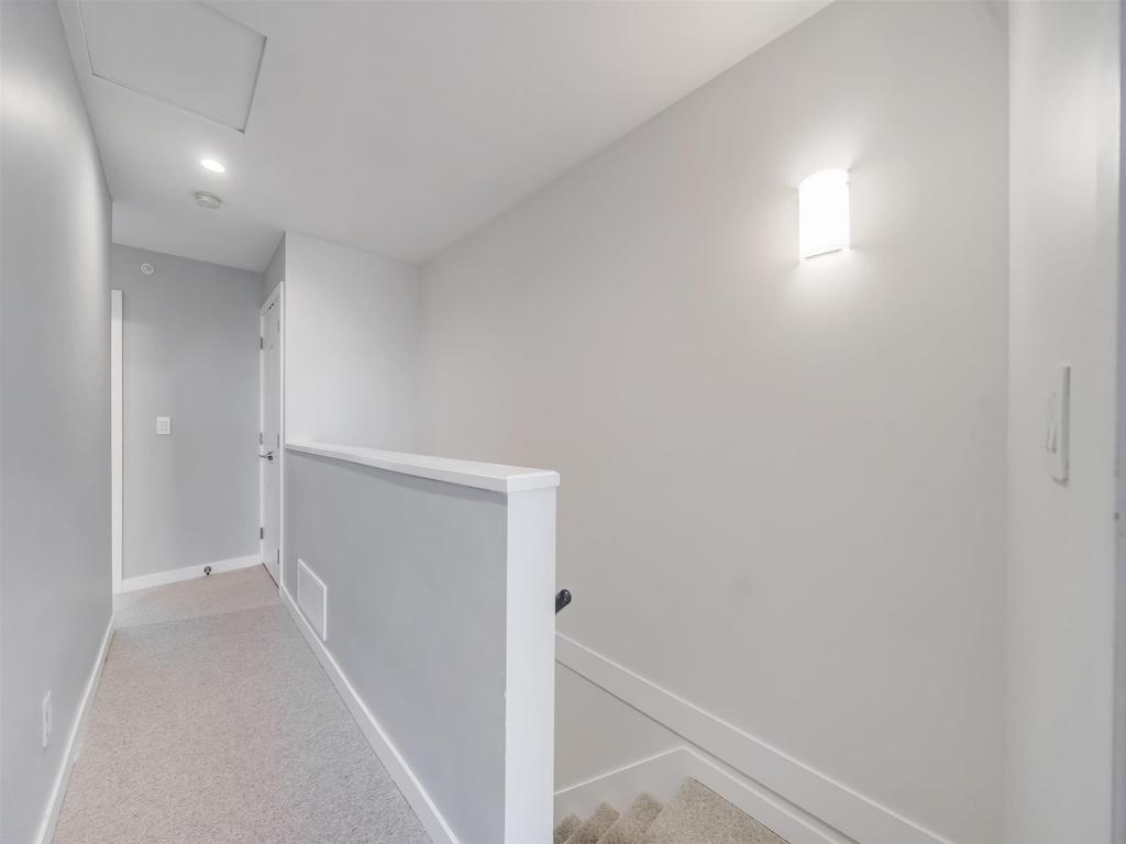 Listing Image for R3131001