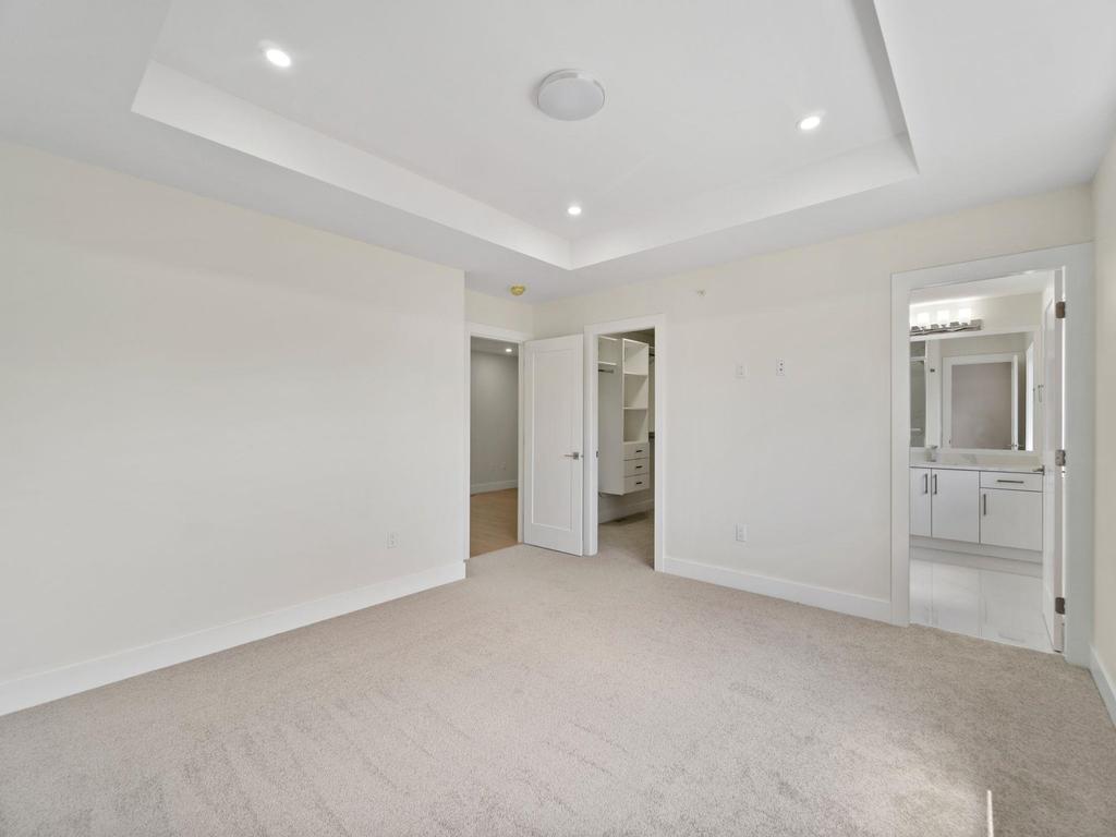 Listing Image for R3131840