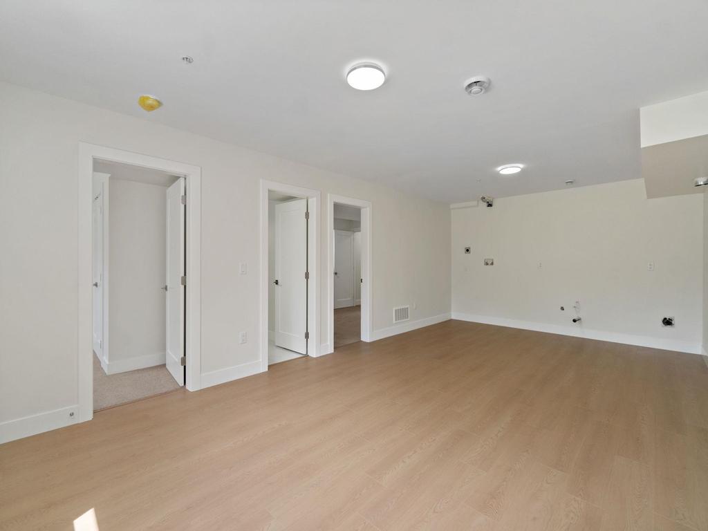 Listing Image for R3131840