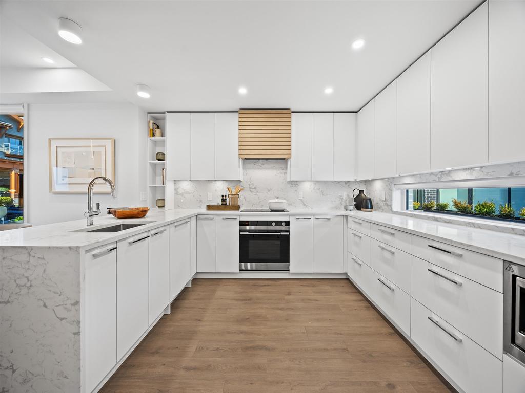 Listing Image for R3135003