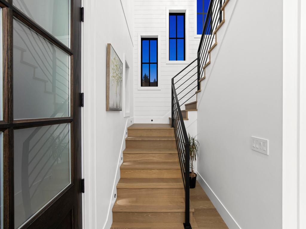 Listing Image for R3135675