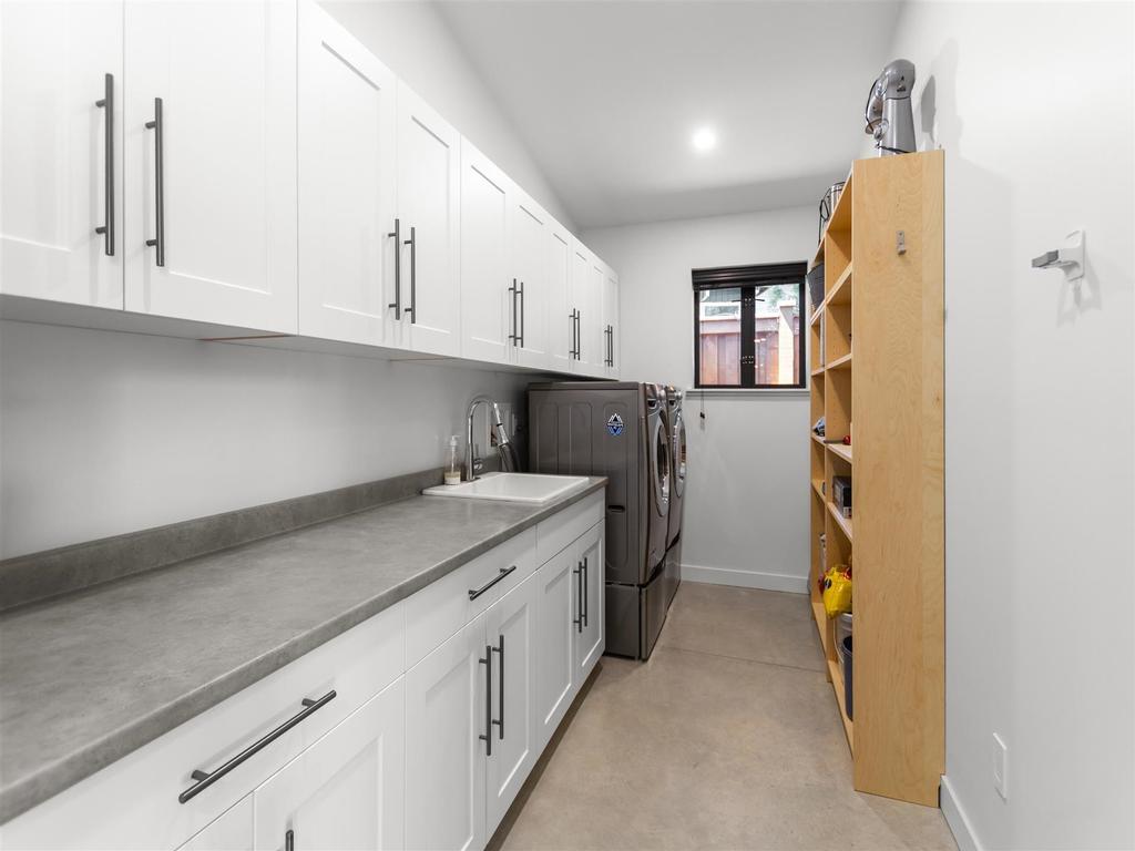 Listing Image for R3135977