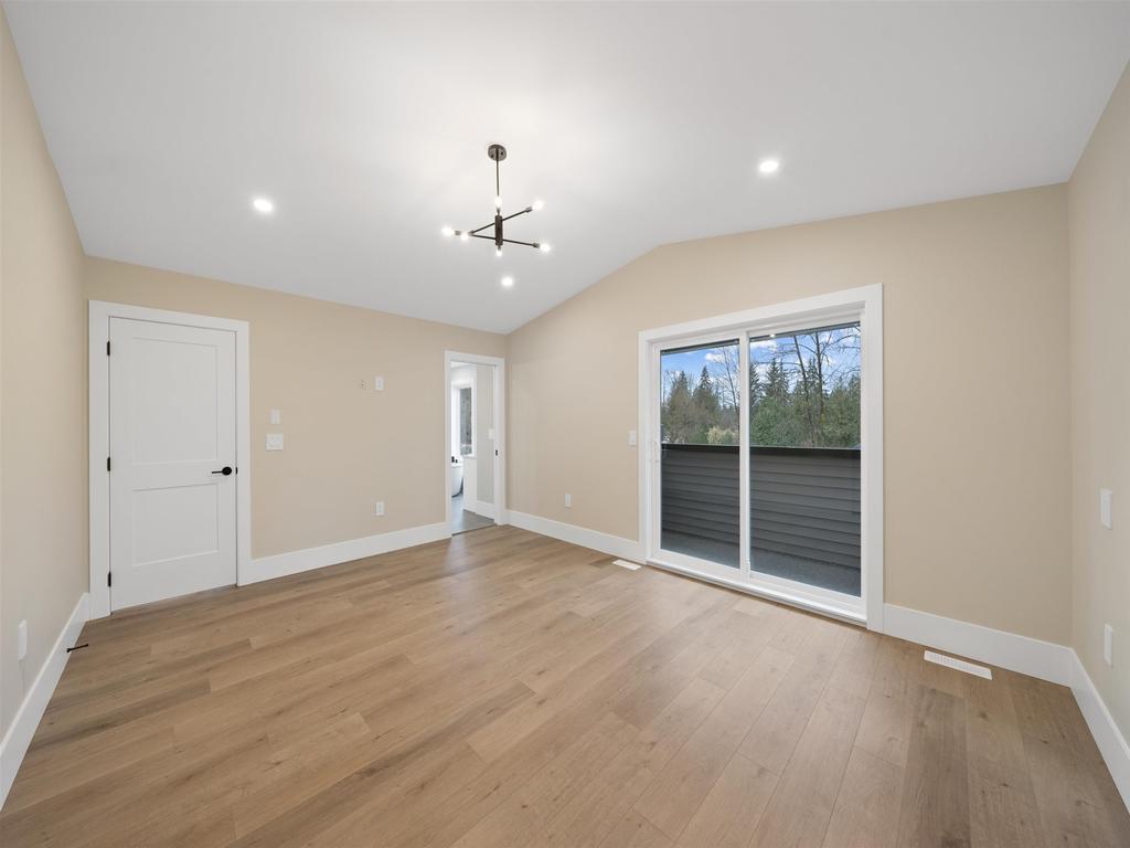 Listing Image for R3136077