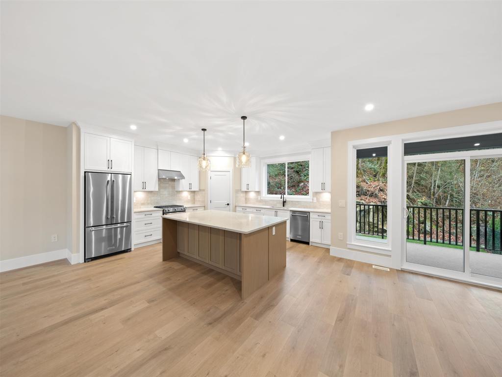 Listing Image for R3136077