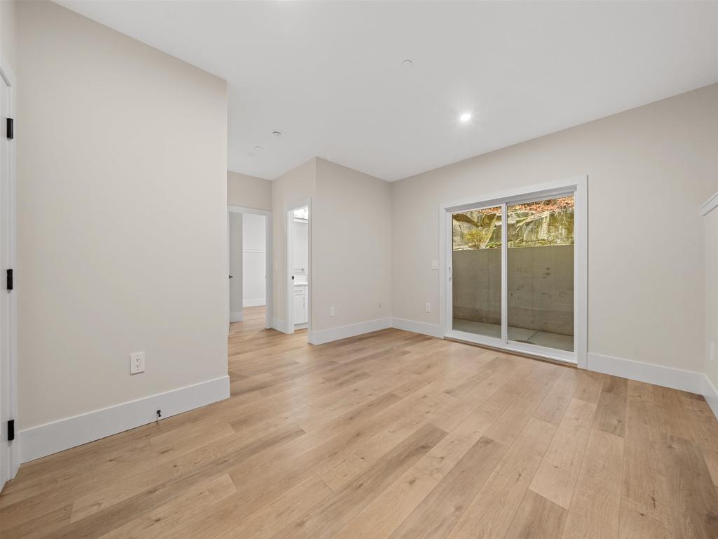 Listing Image for R3136077