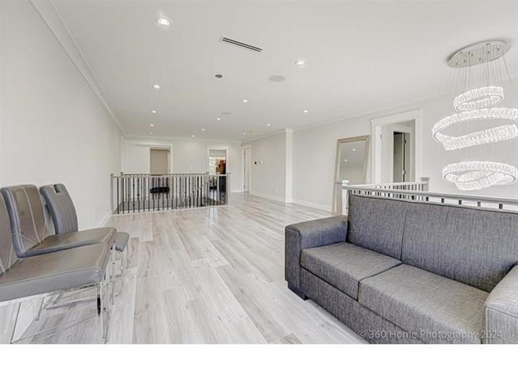 Listing Image for R3136082