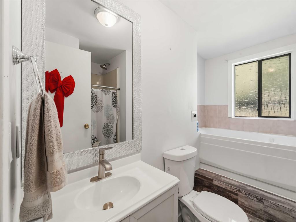 Listing Image for R3136230